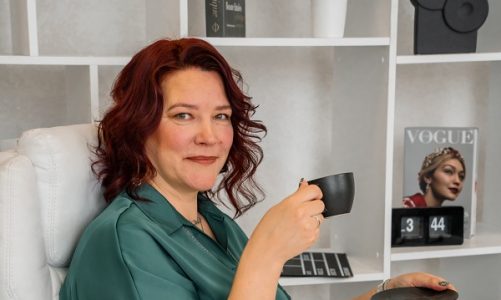 Любовь Червякова — кондитер и мама трёх замечательных деток